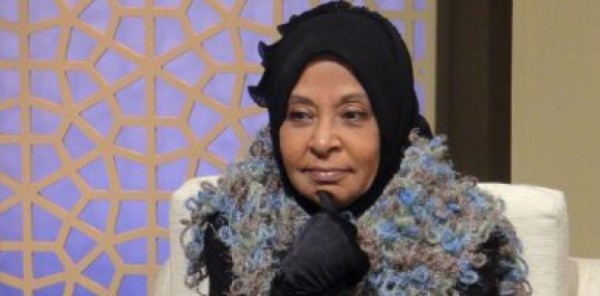 ملكة زرار : من تزوج زوجته بدون مهر فقد ارتكب معصية وعليه اصلاحها .. فيديو