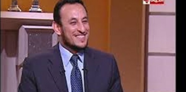 ملحد ينهي اتصال بأغرب كلمة يُمكن سماعها