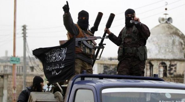 جبهة النصرة تشير إلى تطبيق الشريعة في مدينة إدلب بسوريا