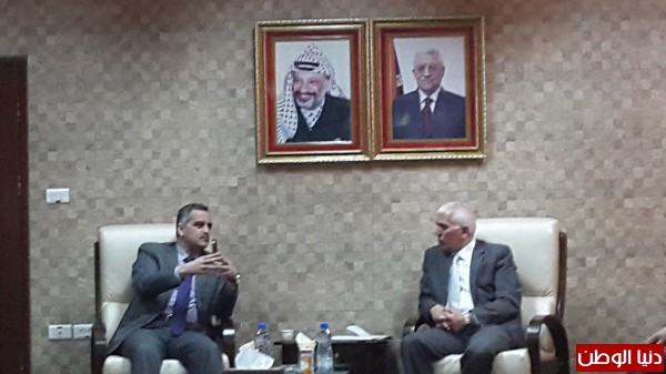 خلال جولة له.. علام موسى يطلع على واقع قطاعي النقل والمواصلات والاتصالات في محافظة الخليل
