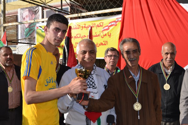 منتخب المخيمات الفلسطينية يفوز على نظيره "الآفاق" في يوم الارض بجنوب لبنان