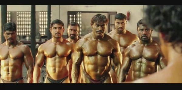 عاصفة السخرية على فيلم " العضلات الهندية "