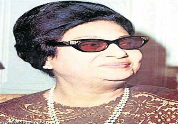 القرموطى يكشف حقيقة زواج أم كلثوم والصحفي مصطفي أمين