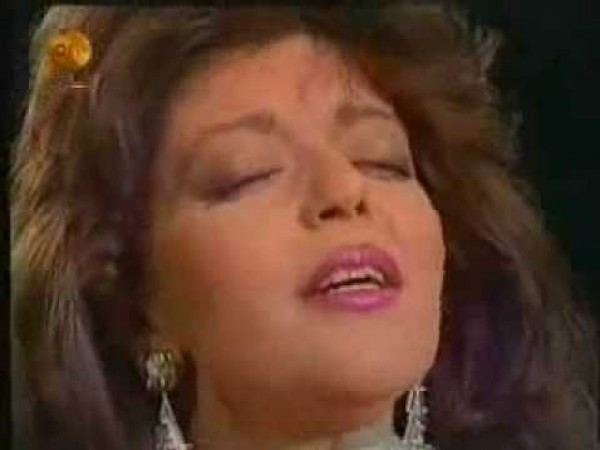 مش حتنازل عنك ابدا - سميرة سعيد