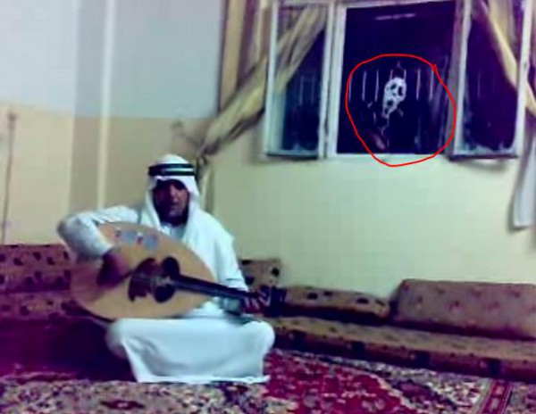 غناء من نوع أخر