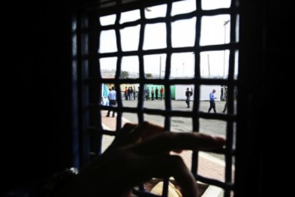 السجون الإسرائيلية تعلن حالة الاستنفار