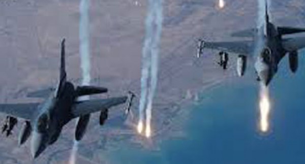 طائرات "عاصفة الحزم" تقصف معسكر "السواد" جنوبى صنعاء