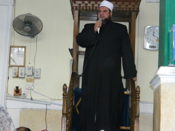 "الاعتماد على الكفاءات الوطنية" في خطبة جمعة موحدة بمساجد أسيوط