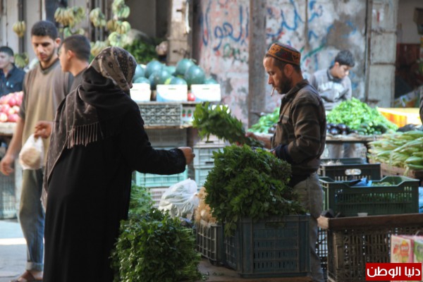 جولة صباحية في سوق الزاوية وسط مدينة غزة