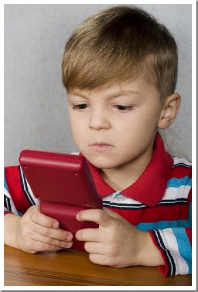 أثر الألعاب الالكترونية على سلوك الاطفال