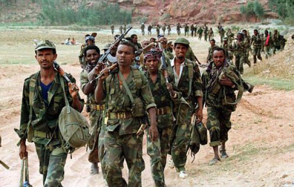 تجدد الاشتباكات المسلحة بين الجيش السوداني والحركات المتمردة بجنوب دارفور