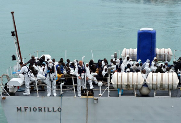 بان كي مون يحذر من الحلول العسكرية لأزمة لاجئي القوارب