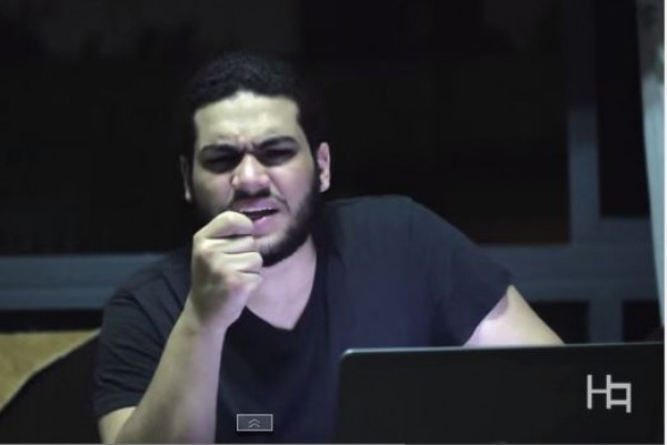 كيف يتعامل المجتمع مع الحجاب