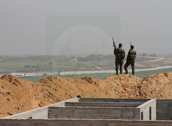 حماس تنظم فعالية على أرض موقع فلسطين العسكري شمال قطاع غزة لمشاهدة الأراض الفلسطينية في الداخل