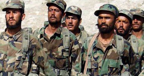 مقتل 17 جنديا أفغانيا فى هجوم لمسلحين شرق البلاد