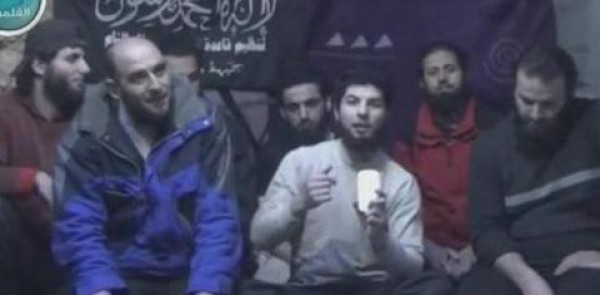 فيديو - لبنان: فيديو جديد للجنود الشيعة المخطوفين لدى النصرة