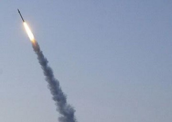 الجيش الاسرائيلي يزعم :تجربة صاروخية لكتائب القسام في غزة