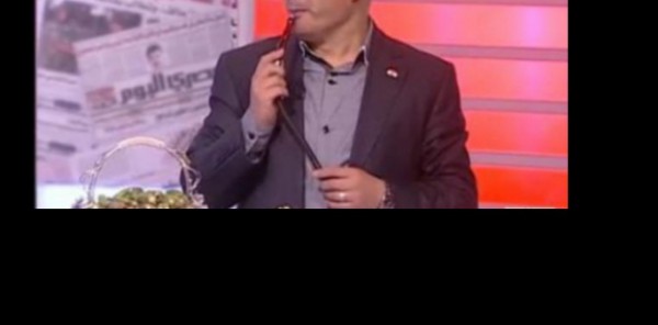القرموطي بـ"النرجيلة" على الهواء