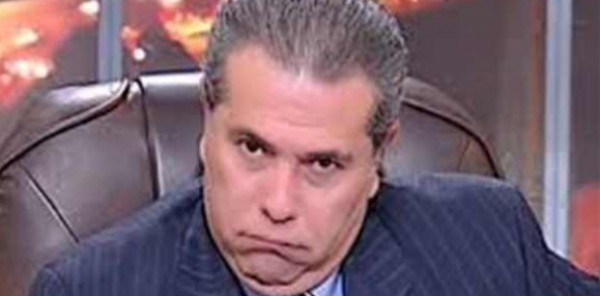 عكاشة لوزارة الداخلية: إنتوا خايفين من زبل محمد أبو تريكة
