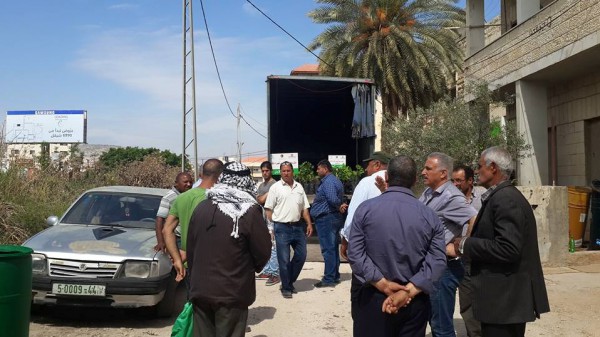 اتحاد جمعيات المزارعين الفلسطينيين يواصل توزيع الاشتال في محافظة جنين