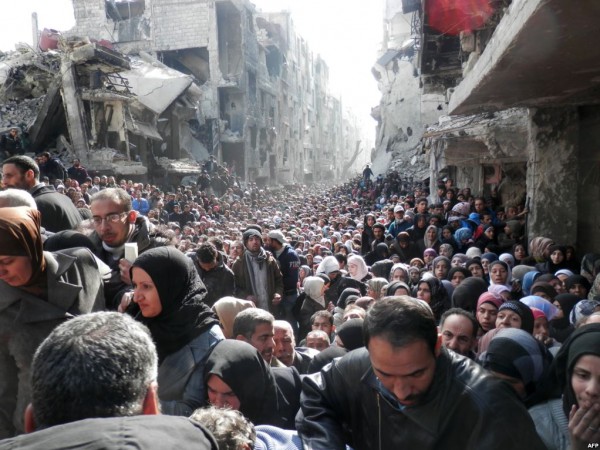 "مجموعة العمل (137) فلسطينياً على الأقل قضوا أثناء قتالهم إلى جانب النظام السوري"