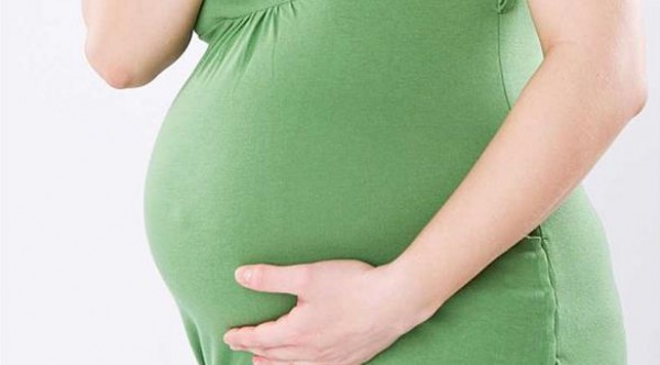 ماذا يعني اشتهاء الأطعمة والروائح وقت الحمل؟