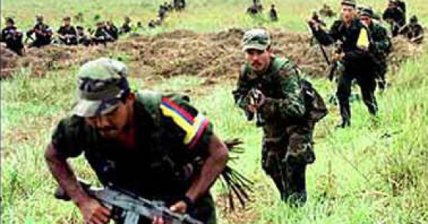 الجيش الكولومبى يقتل 18 متمردا من جماعة فارك