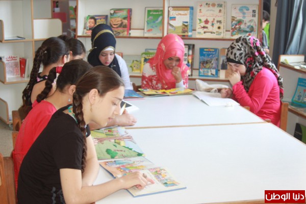 نادي بنات فلسطين يزور مؤسسة غسان كنفاني