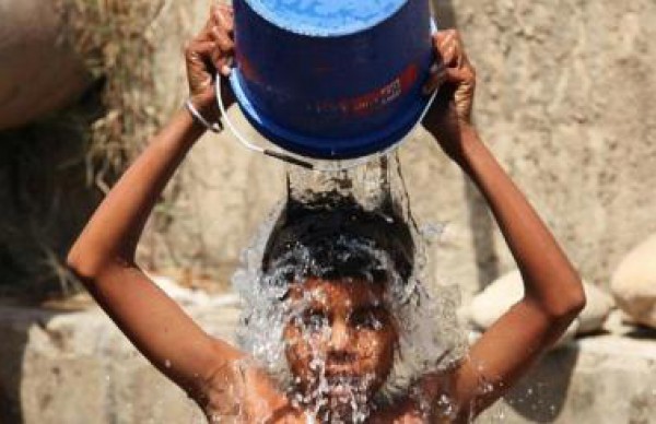 موجة حر شديدة تقتل اكثر من 470 شخصا في الهند