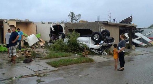 إعصار وفيضانات تقتل 18 شخصاً في المكسيك والولايات المتحدة