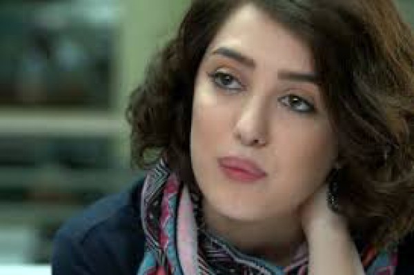 كندة علوش تخوض الحروب من أجل الـ " العهد"