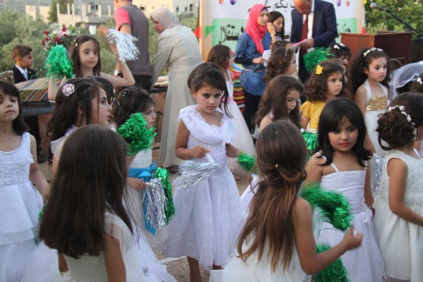 روضة النمو التربوي تحتفل بتخريج الفوج التاسع عشر من براعمها وزهراتها