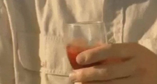 شاهد ماذا تفعل نقطة من سم الأفعى في دم الإنسان