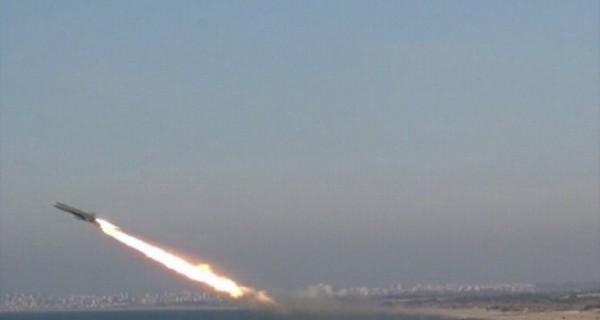 الاحتلال يزعم: اطلاق صاروخ تجريبي من غزة نحو البحر