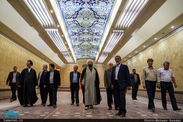 مليارا دولار تكلفة مقبرة الخميني مؤسس النظام الإيراني