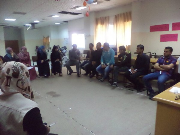 مركز صحة المرأة جباليا التابع لجمعية الهلال الأحمر لقطاع غزة يفتتح  دورة اسعاف اولي للسيدات