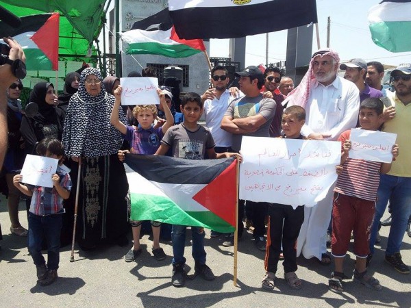 العالقون في غزة يطالبون مصر بفتح معبر رفح