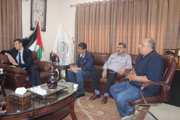 رئيس بلدية قلقيلية يلتقي ممثل  الدنمارك لدى دولة فلسطين