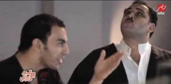 ابو حفيظة يحرج شريف عامر على الهواء