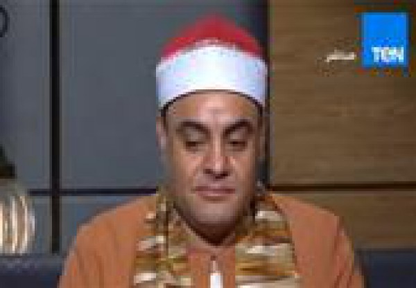 الشيخ محمد ناصف يبدع في تلاوة القرآن الكريم على الهواء