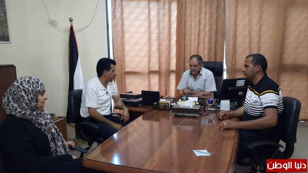 مدير عام الحكم المحلي في محافظة قلقيلية يلتقي مدير مكتب الاثار والسياحة