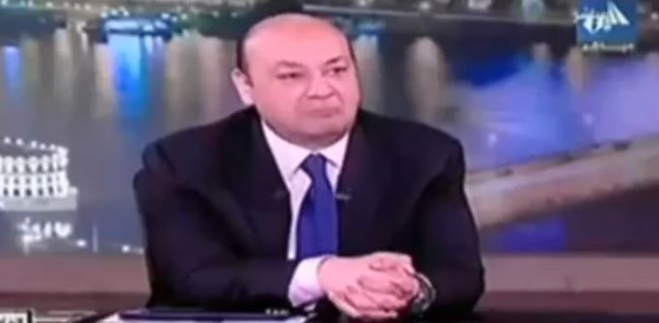 أقوى تعليق كوميدي من عمرو أديب على فتيات حفل حزب التجمع
