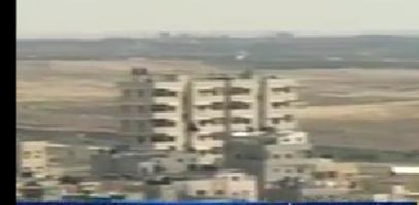 فيديو:تصوير من قطاع غزة للاشتباكات وعمليات القصف جنوب مدينة الشيخ زويد شمال سيناء
