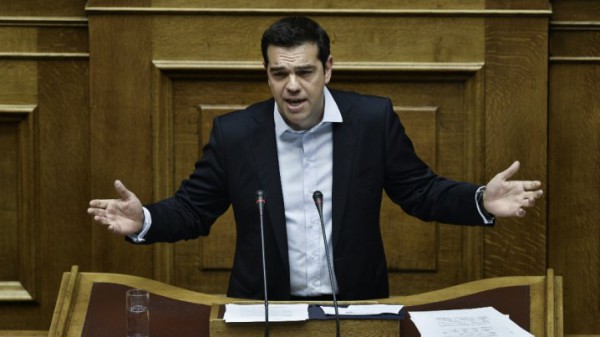 اليونان توافق على معظم عروض الدائنين سعيا للحصول على مساعدة مالية