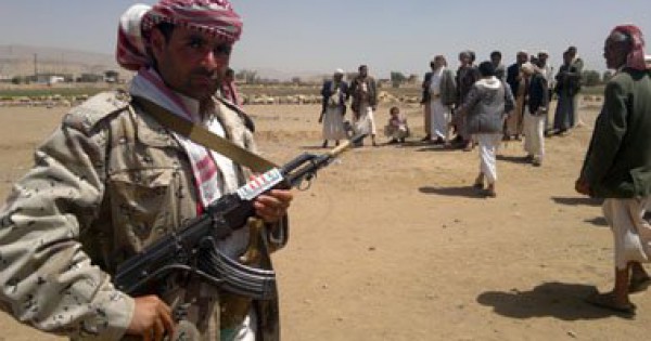 طائرات التحالف العربى تقصف مواقع للحوثيين فى صنعاء
