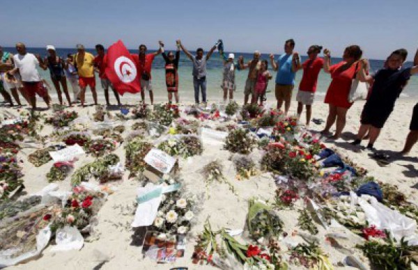 دقيقة صمت في تونس حدادا على ضحايا هجوم سوسة