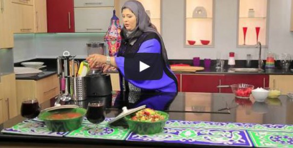 طريقة عمل "رول دجاج محشي" مع غادة جميل