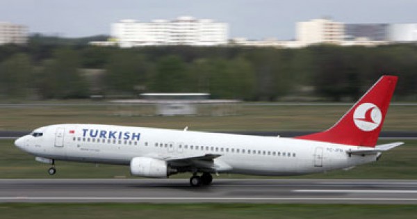 رحلة الخطوط الجوية التركية تحول مسارها إلى دلهى بعد تهديد بقنبلة