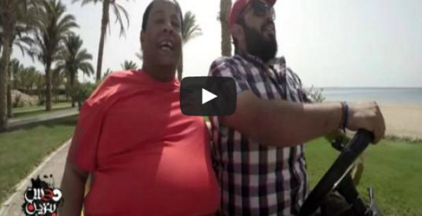 عبدالباسط حمودة مع تامر بشير فى "دوس بنزين"