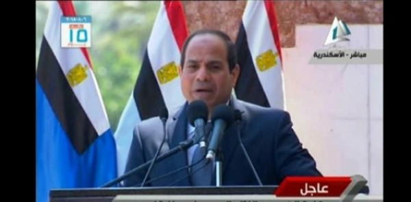 بالفيديو- السيسي لـ الشهداء: لن ننساكم.. وهنيئا لكم بالجنة